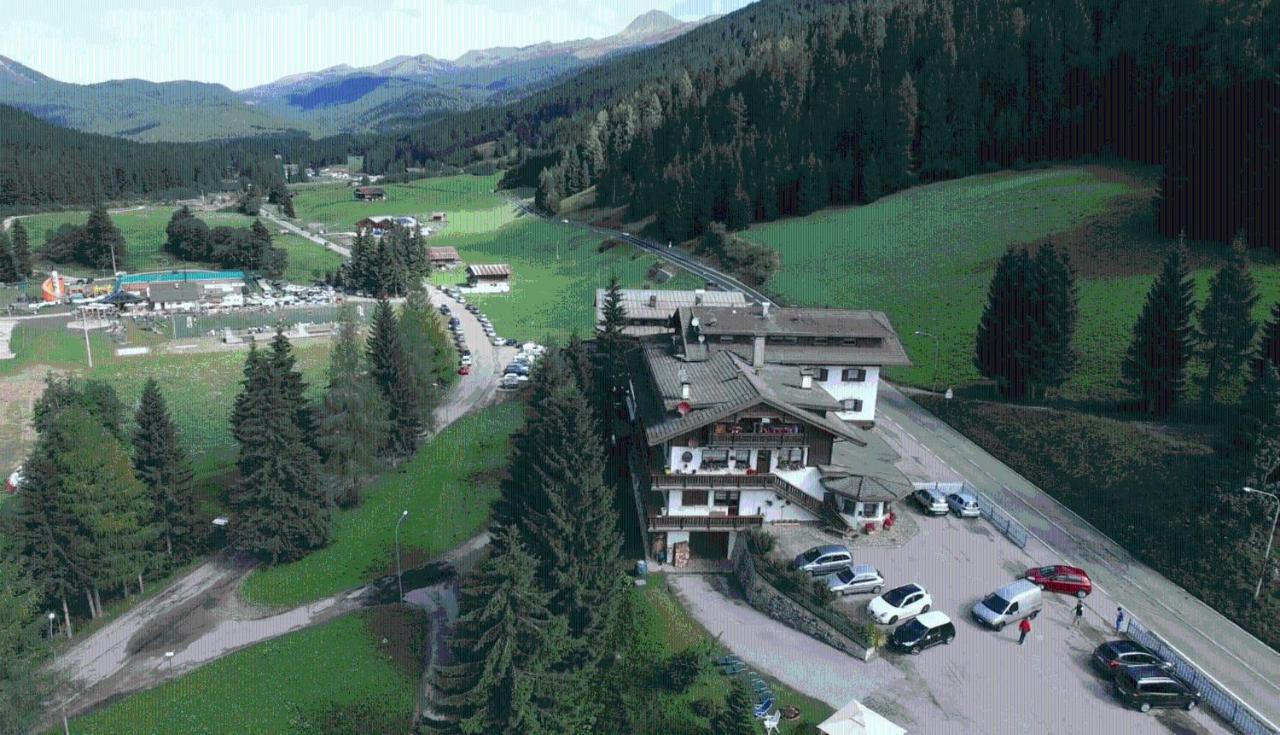 Residence La Pineta Padola Exteriér fotografie